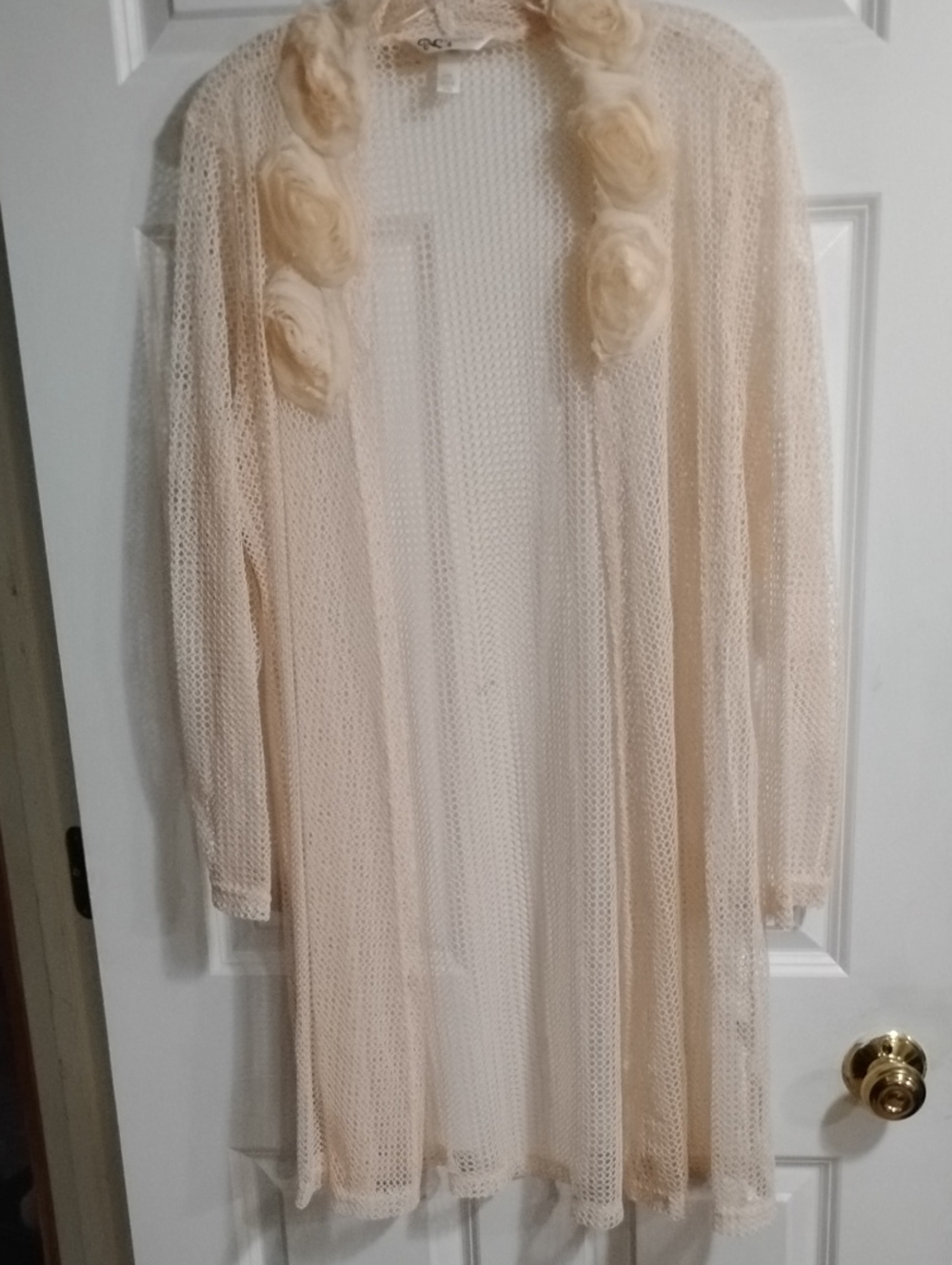 krazy kat Cream Crochet Open Cardigan with Rosette Trim